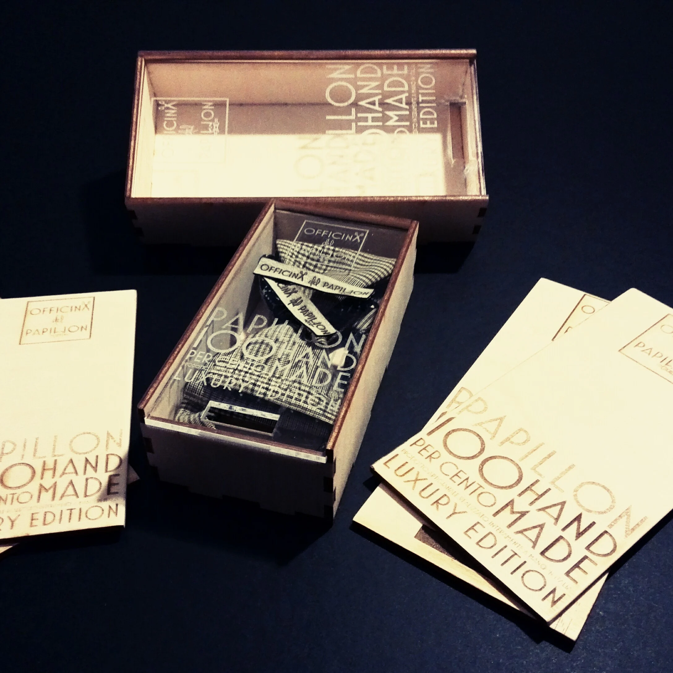 packaging, scatole, confezioni, legno plexiglass, incisioni, taglio, laser